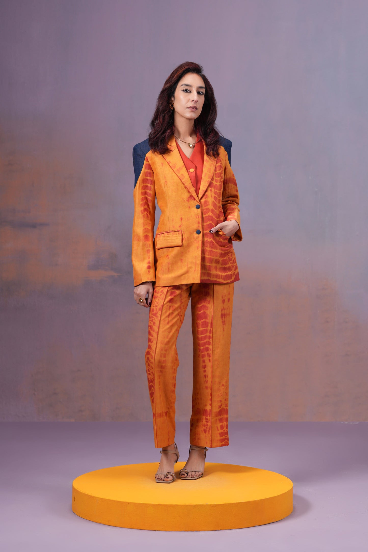 Narangi Blazer Set